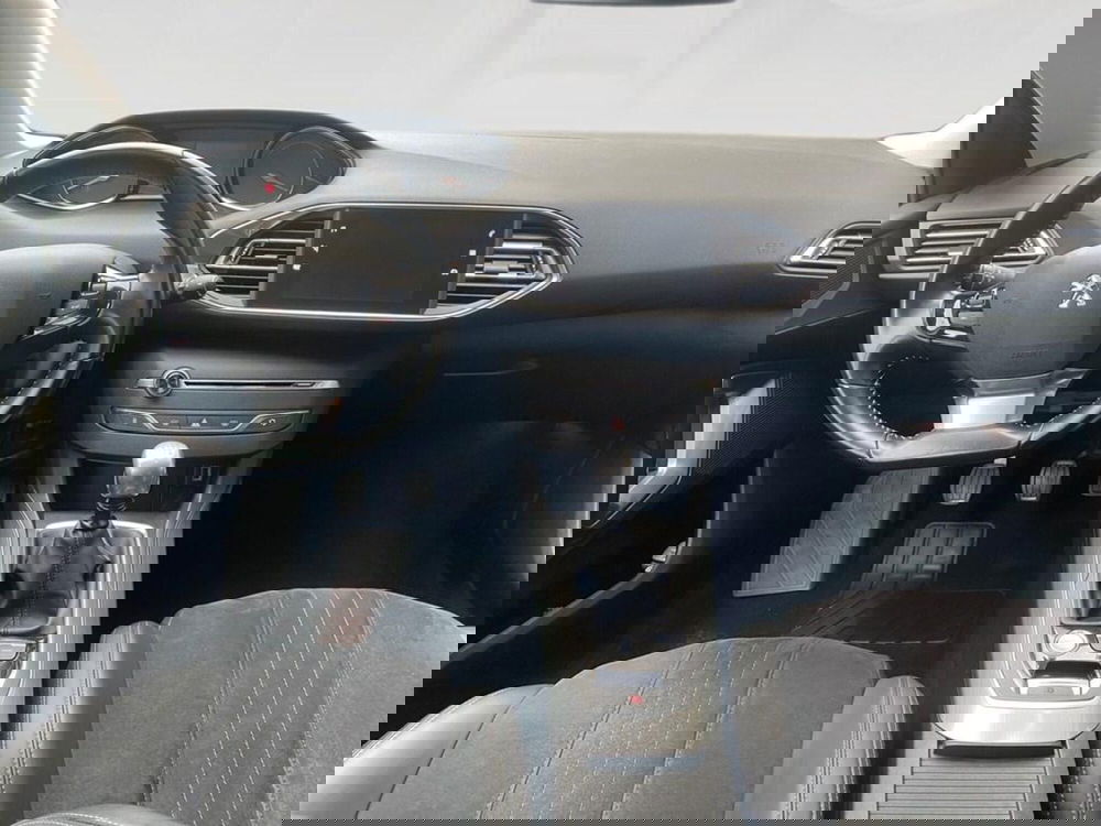 Peugeot 308 SW usata a Torino (6)