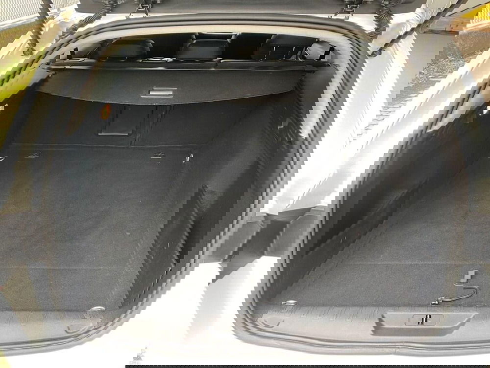 Peugeot 308 SW usata a Torino (9)
