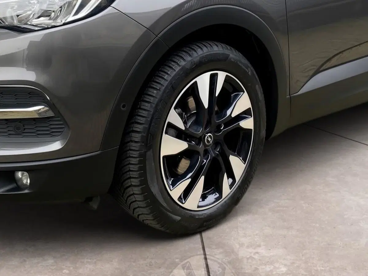 Opel Grandland X usata a Torino (15)
