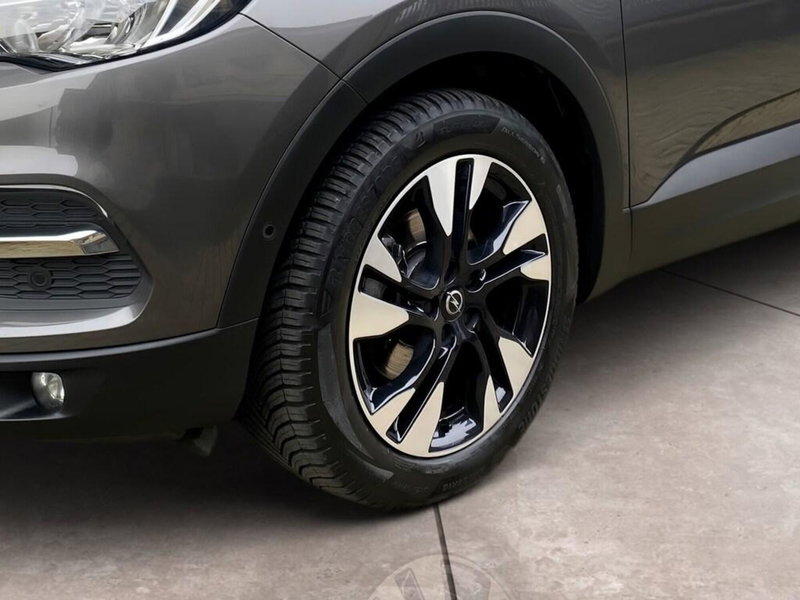 Opel Grandland X usata a Torino (15)