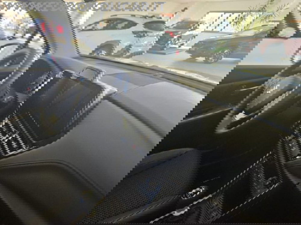 Suzuki S-Cross nuova a Campobasso (8)