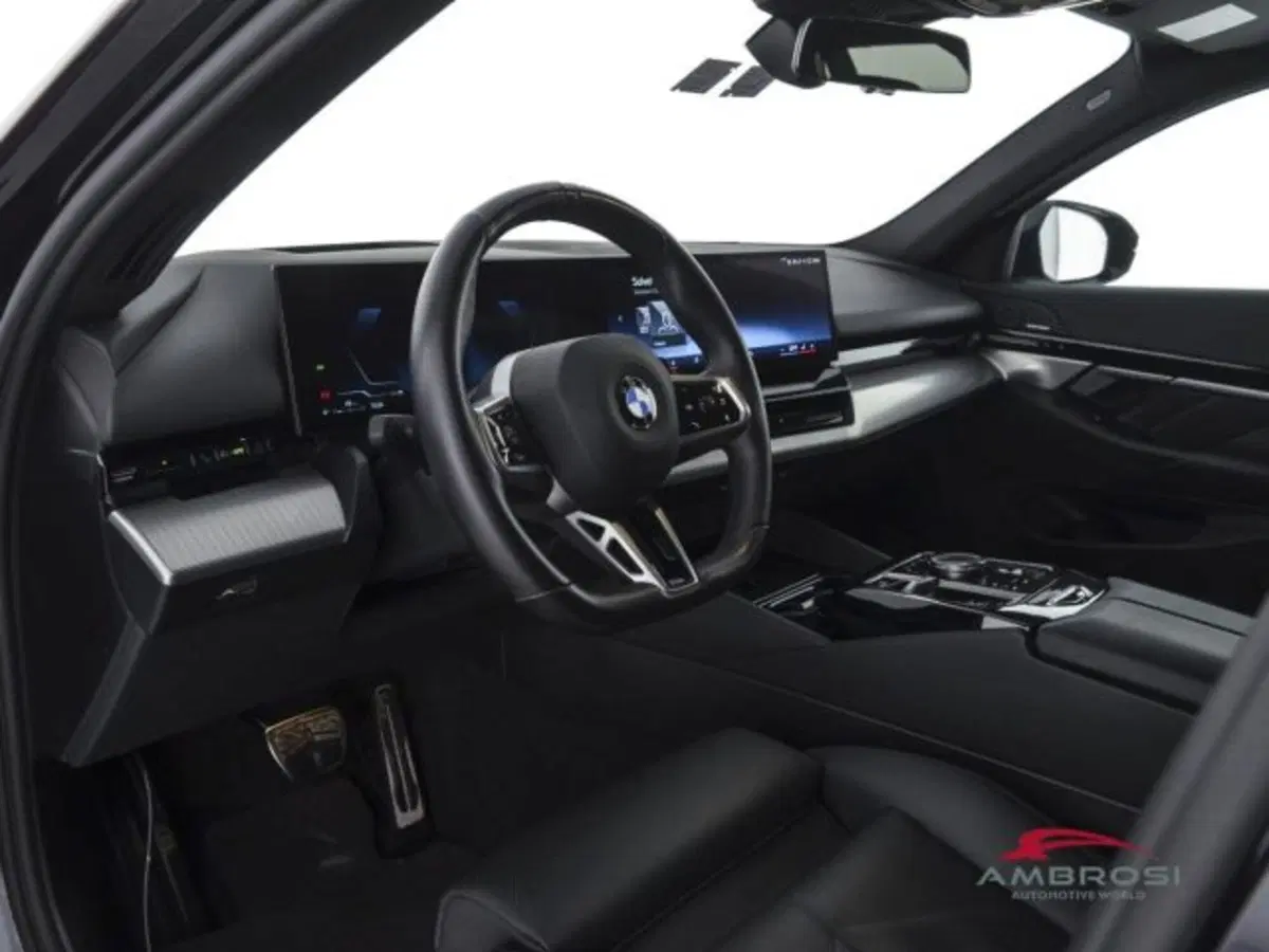 BMW Serie 5 usata a Perugia (8)