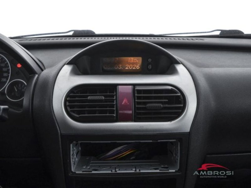 Opel Corsa usata a Perugia (14)