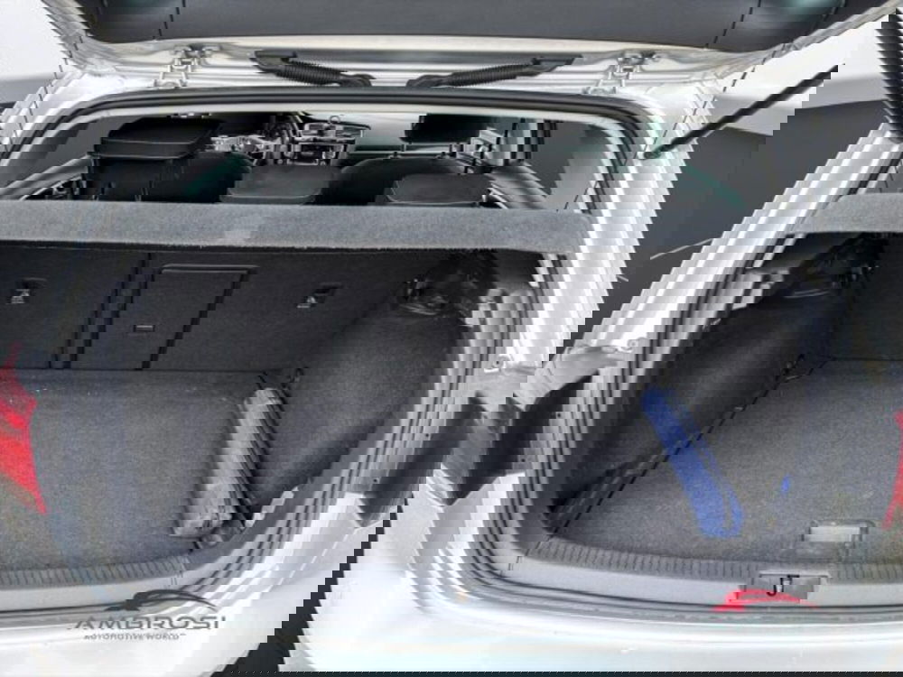 Volkswagen Golf usata a Perugia (9)
