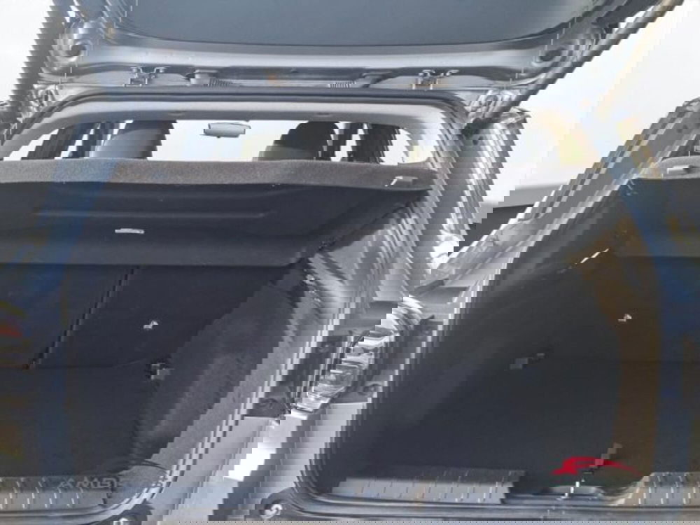 Jeep Avenger usata a Perugia (9)