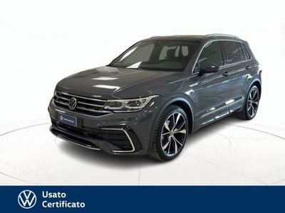 Volkswagen Tiguan 2.0 tdi R-Line 150cv dsg del 2022 usata a Arzignano