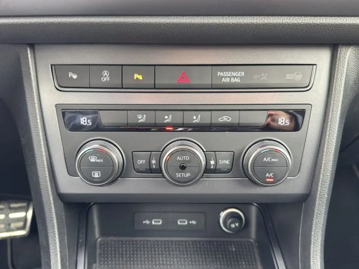 Cupra Ateca usata a Vicenza (17)