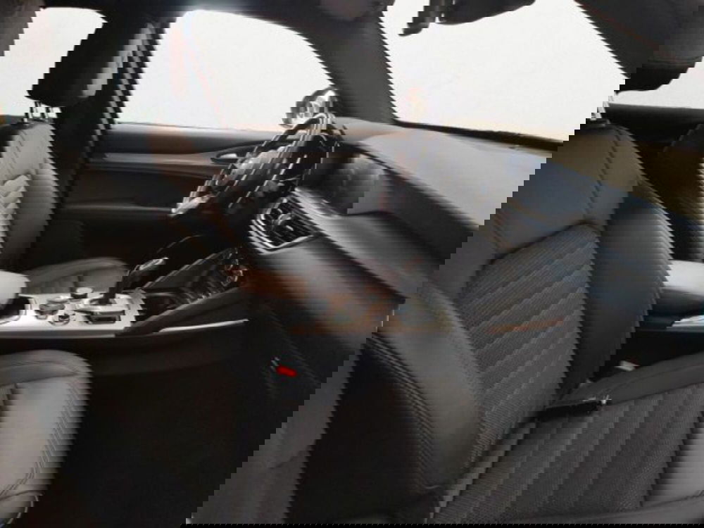 Alfa Romeo Stelvio usata a Treviso (10)