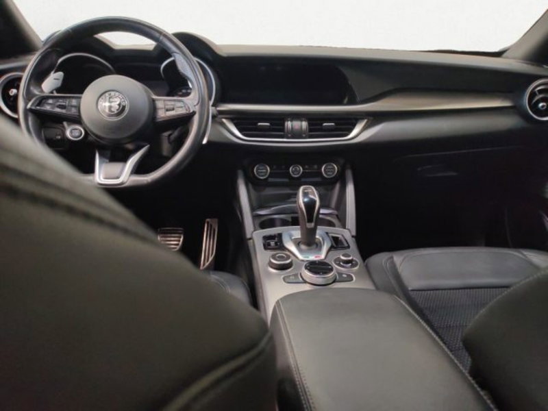 Alfa Romeo Stelvio usata a Treviso (12)