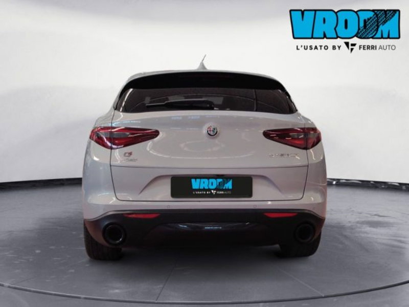 Alfa Romeo Stelvio usata a Treviso (7)