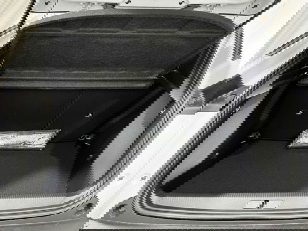 Peugeot 2008 nuova a Sondrio (15)