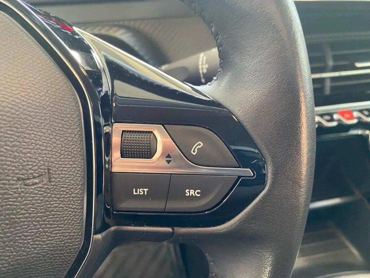 Peugeot 208 usata a Torino (11)