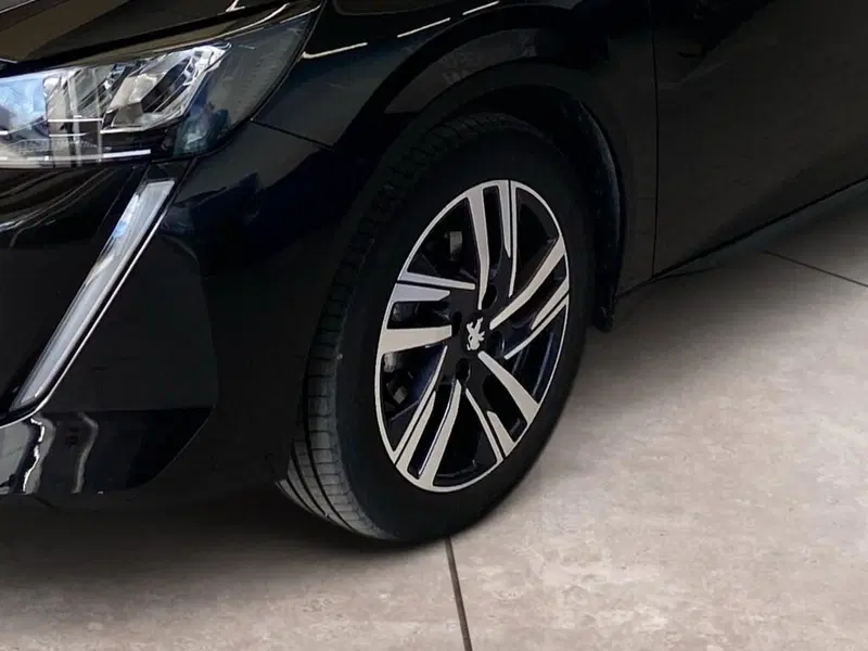 Peugeot 208 usata a Torino (15)