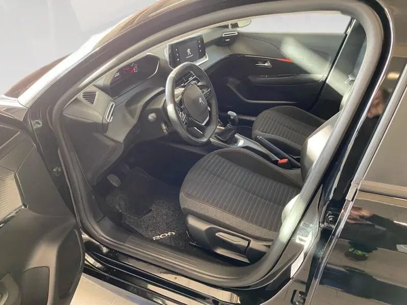 Peugeot 208 usata a Torino (7)
