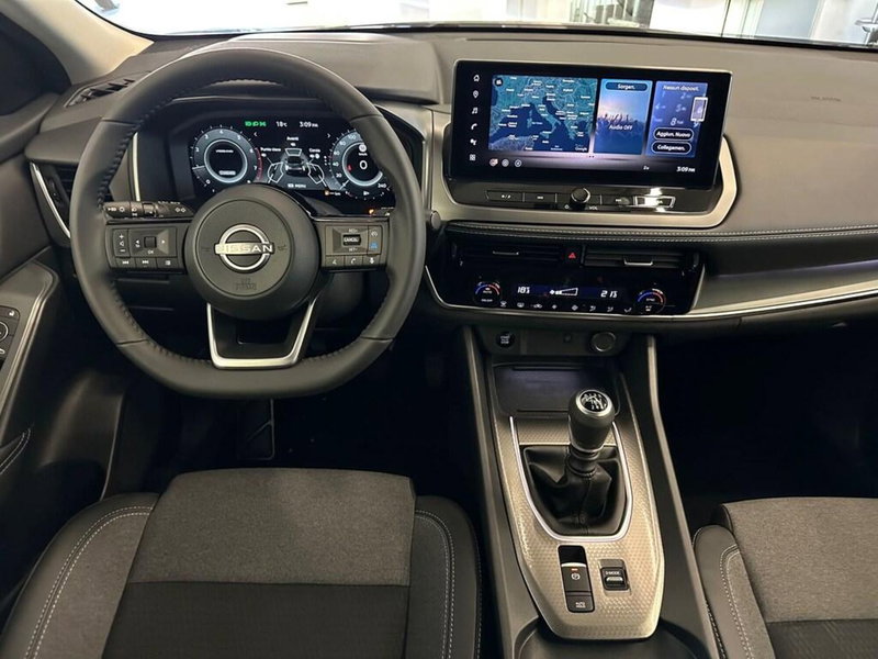 Nissan Qashqai nuova a Sondrio (12)