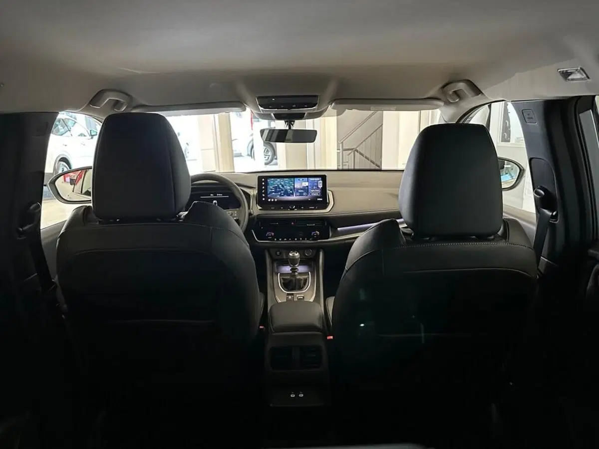 Nissan Qashqai nuova a Sondrio (15)