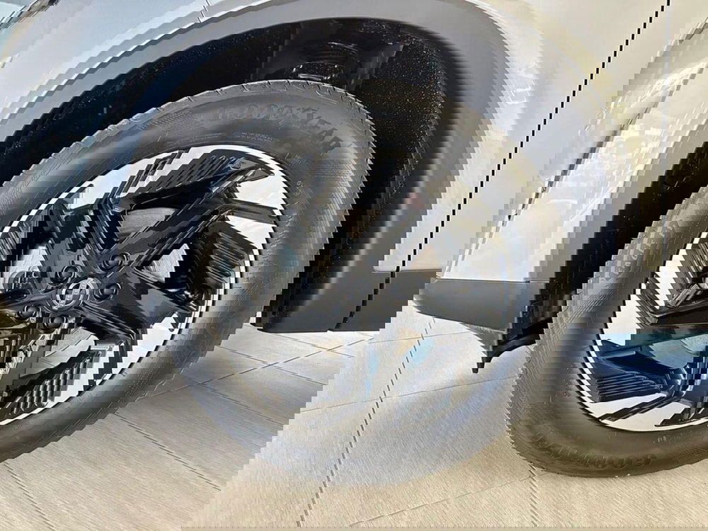 Nissan Qashqai nuova a Sondrio (8)