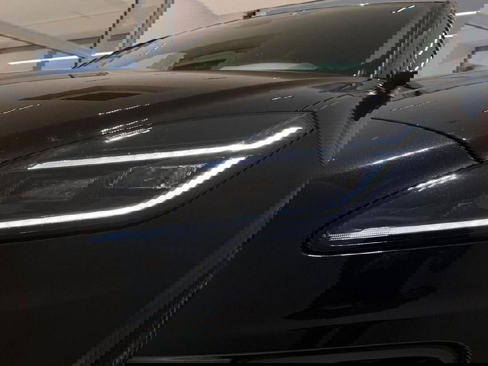 Jaguar E-Pace usata a Varese (15)