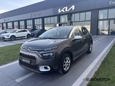 Citroen C3 BlueHDi 100 S&amp;S You del 2023 usata a Modugno