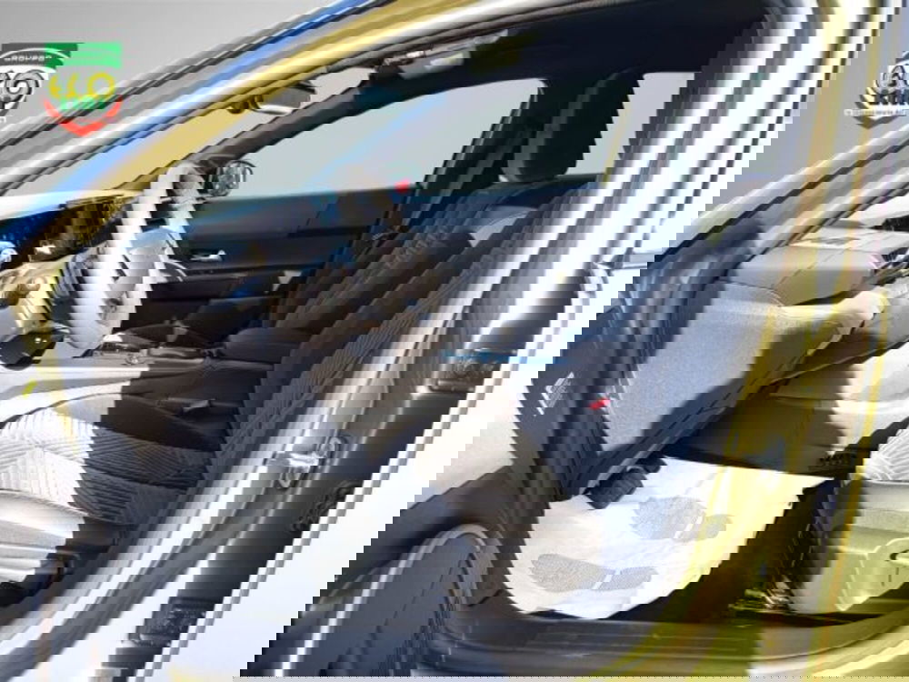 Lancia Ypsilon nuova a Frosinone (10)