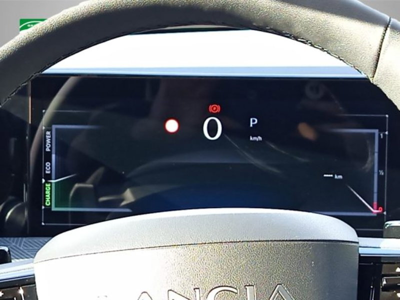 Lancia Ypsilon nuova a Frosinone (13)
