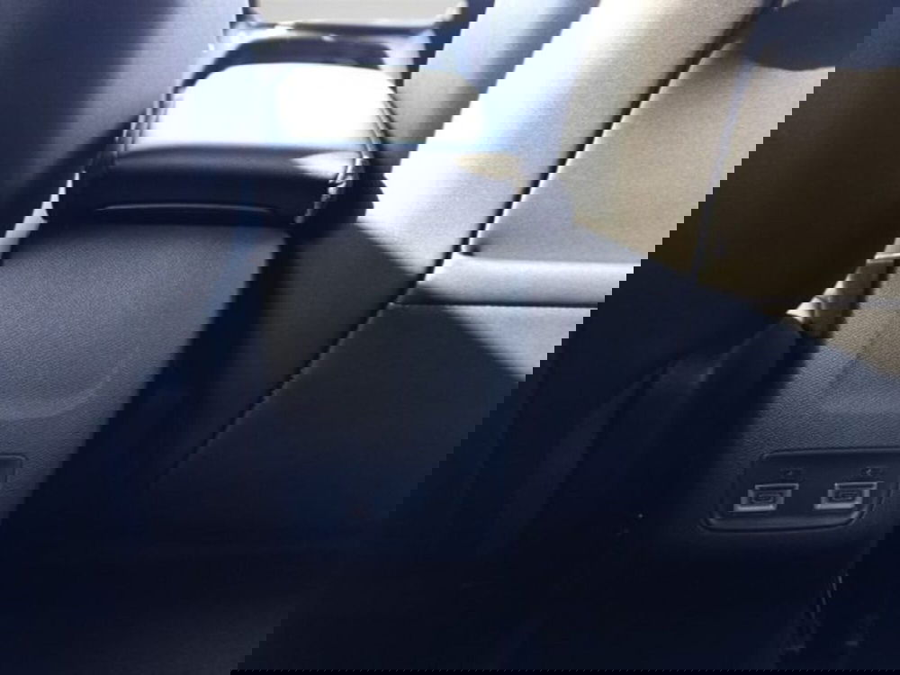 Lancia Ypsilon nuova a Frosinone (16)