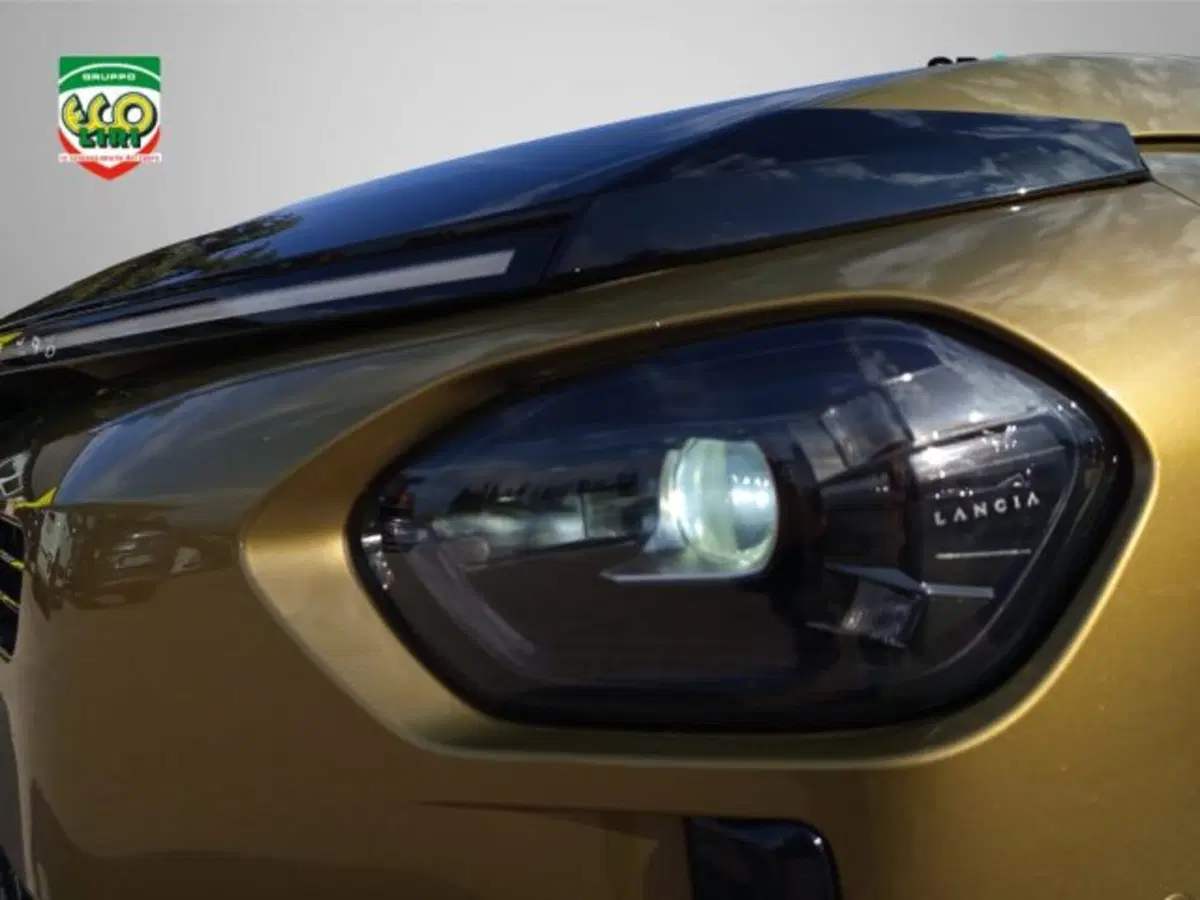 Lancia Ypsilon nuova a Frosinone (16)