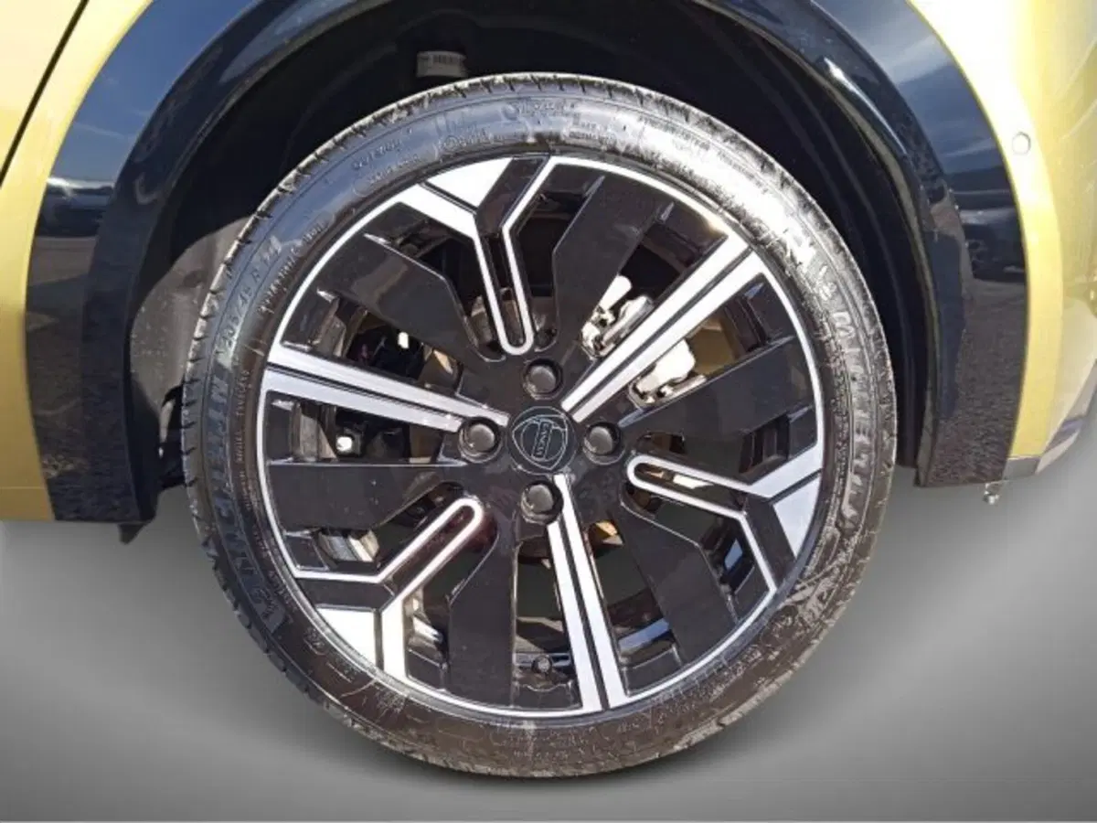 Lancia Ypsilon nuova a Frosinone (8)