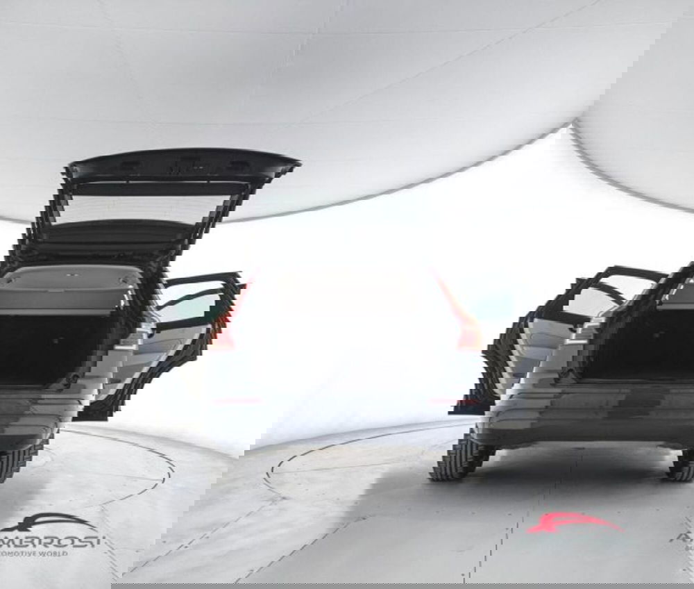 Volvo XC60 usata a Perugia (7)