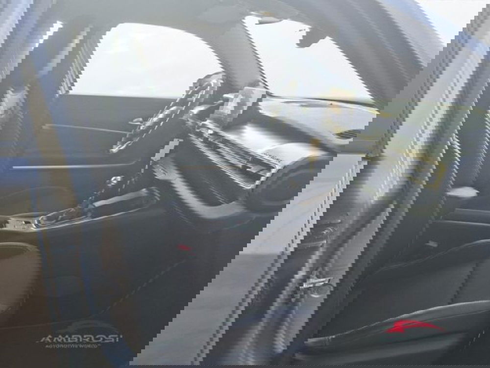 Jeep Avenger usata a Perugia (12)