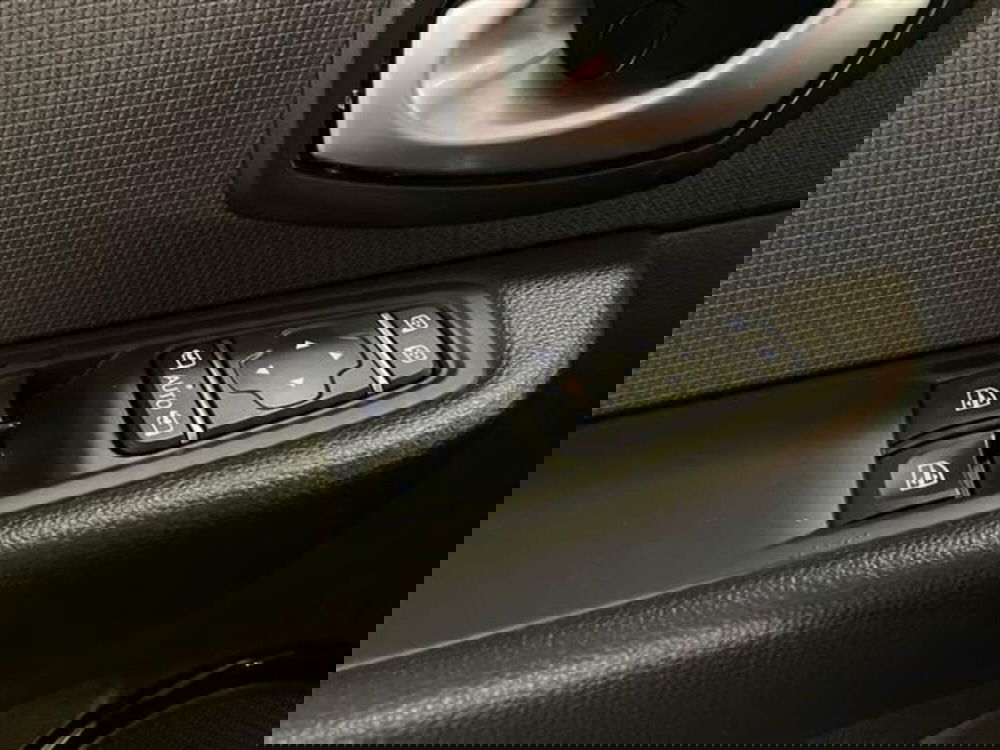 Renault Clio usata a Como (18)