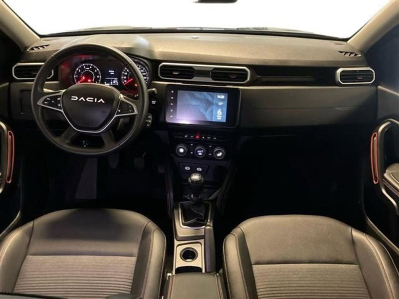 Dacia Duster usata a Como (10)