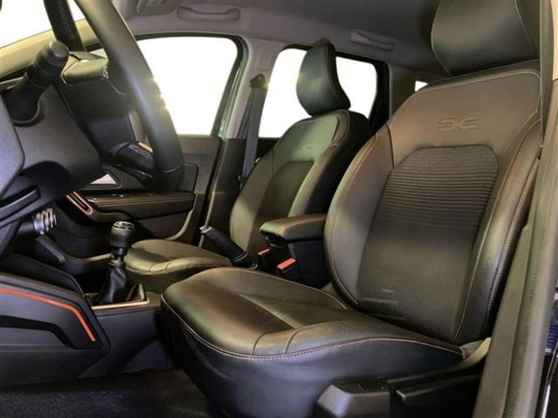 Dacia Duster usata a Como (11)