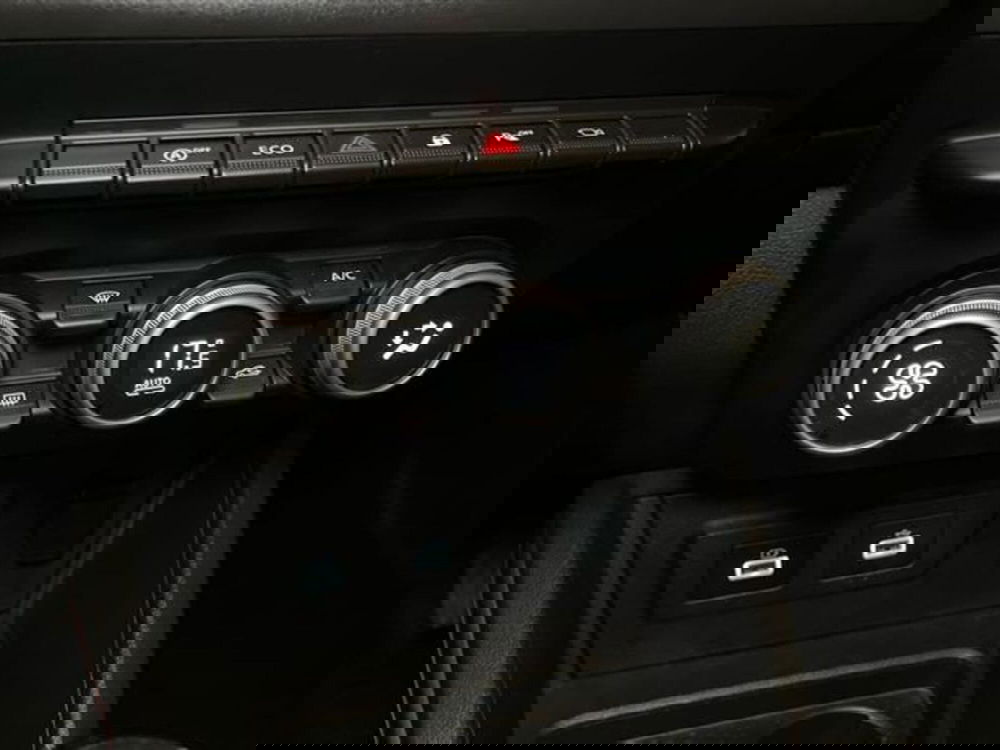 Dacia Duster usata a Como (17)