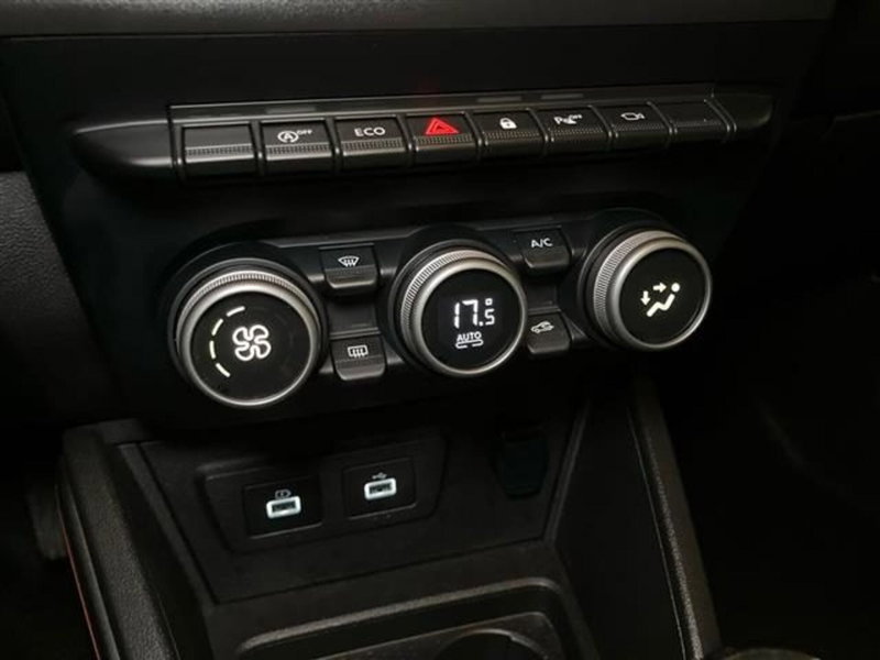 Dacia Duster usata a Como (17)