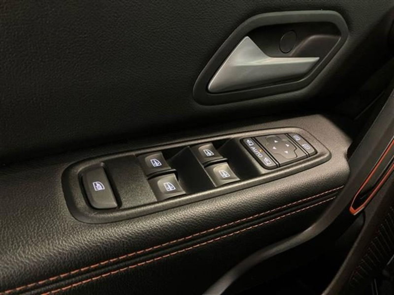 Dacia Duster usata a Como (20)