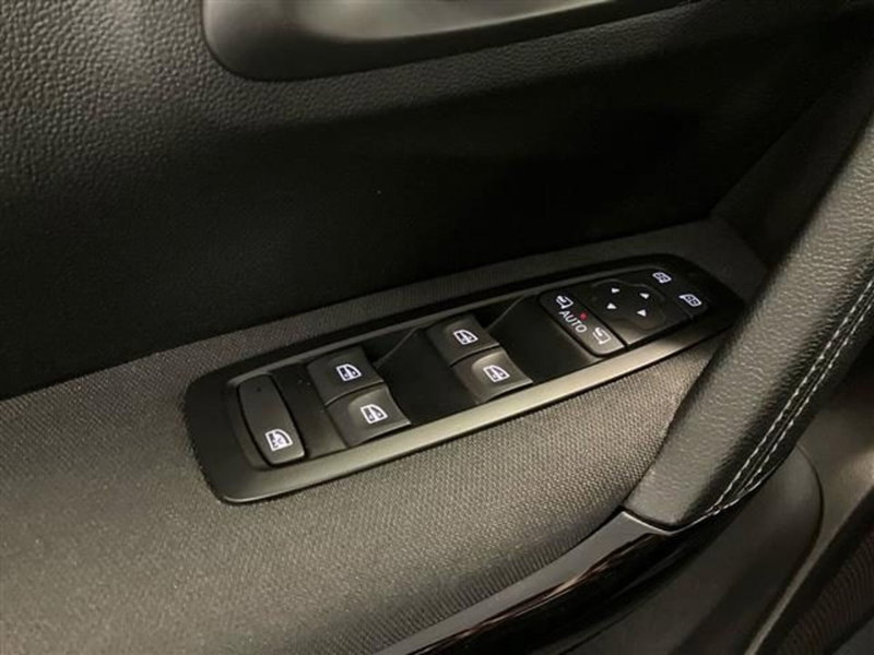 Renault Kadjar usata a Como (20)