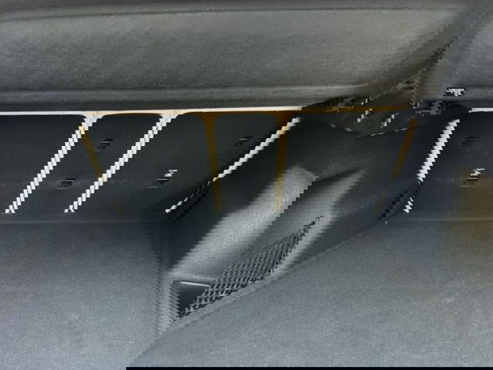 BMW X1 usata a Lecce (16)