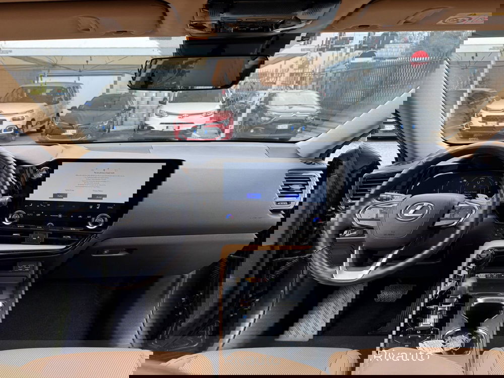 Lexus NX usata a Como (8)