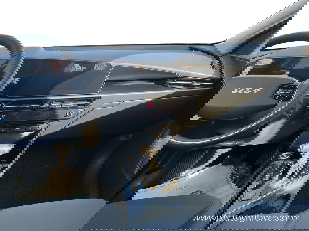 Kia Niro nuova a Modena (11)