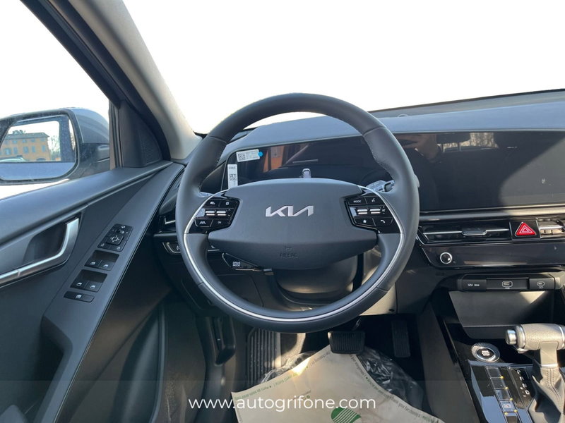 Kia Niro nuova a Modena (12)