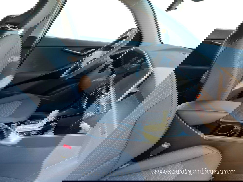 Kia Niro nuova a Modena (15)