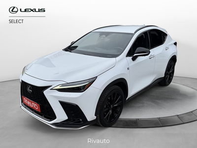 Lexus NX Hybrid 4WD Premium del 2022 usata a Como