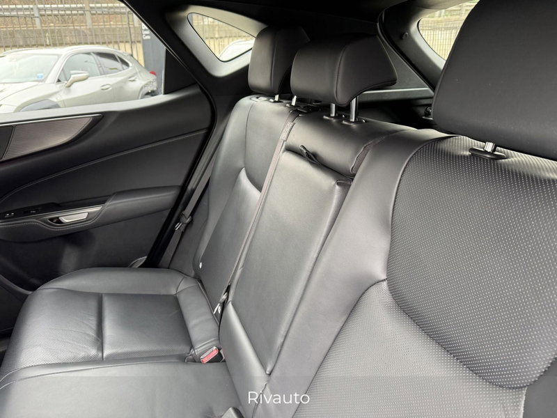 Lexus NX usata a Como (7)