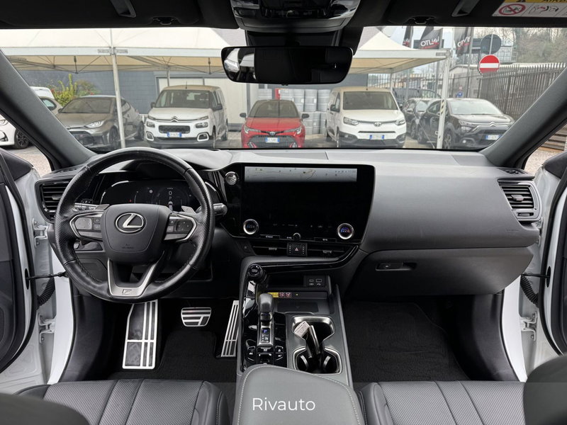 Lexus NX usata a Como (8)