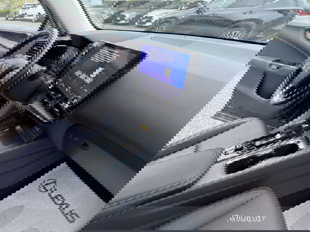 Lexus NX usata a Como (6)