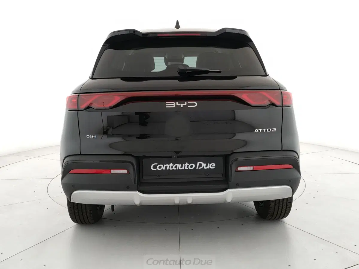 Byd Atto 2 DM-i nuova a Caserta (6)