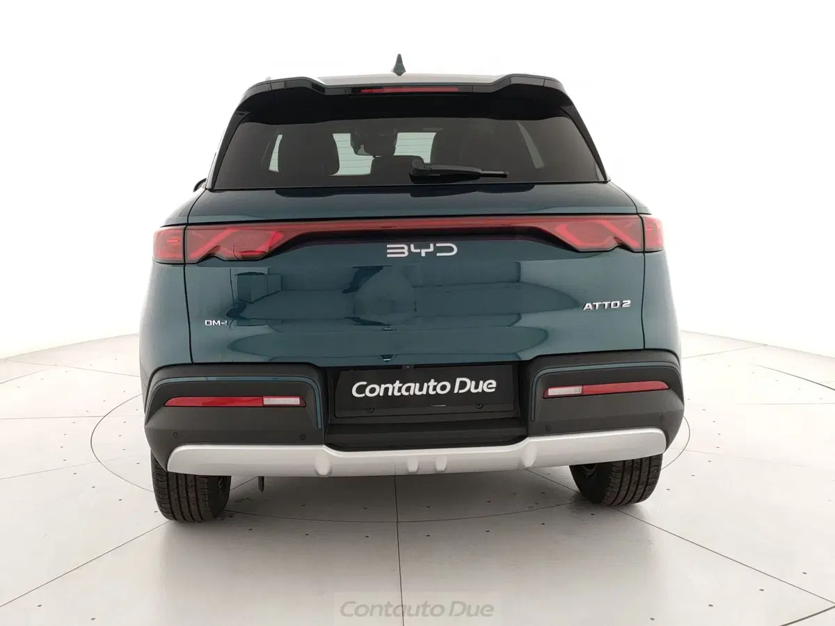 Byd Atto 2 DM-i nuova a Caserta (6)