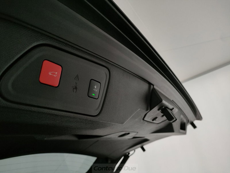 Peugeot 3008 usata a Caserta (11)