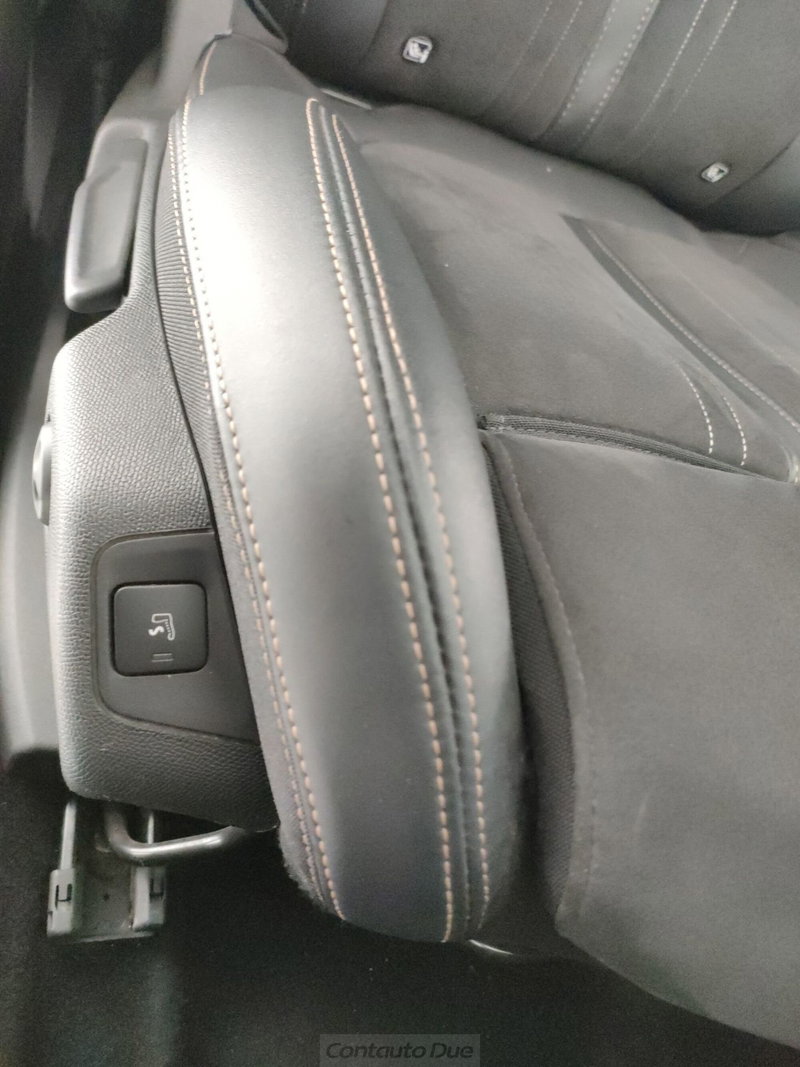 Peugeot 3008 usata a Caserta (19)